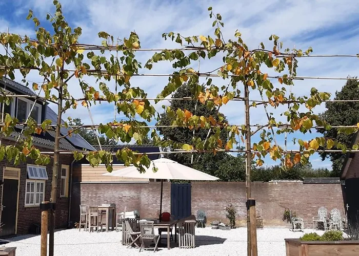 De Logeerkamer 住宿加早餐酒店 Udenhout